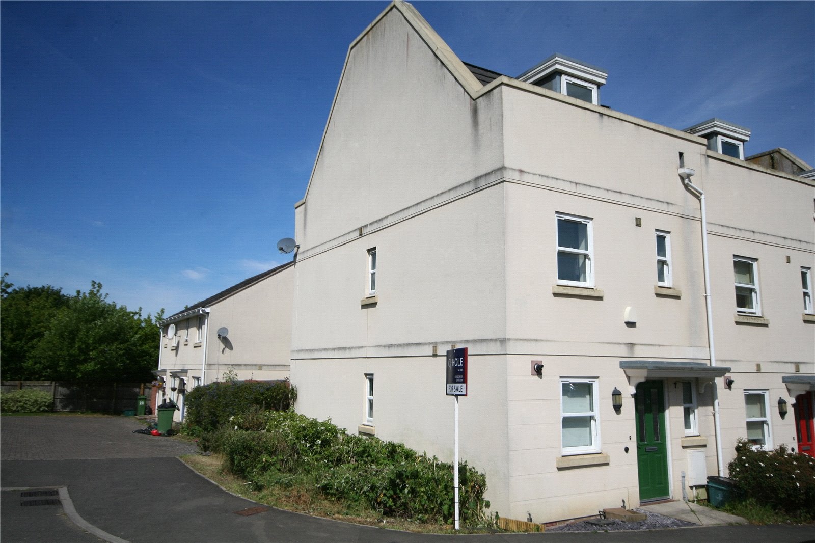 House Pillowell Close in Cheltenham