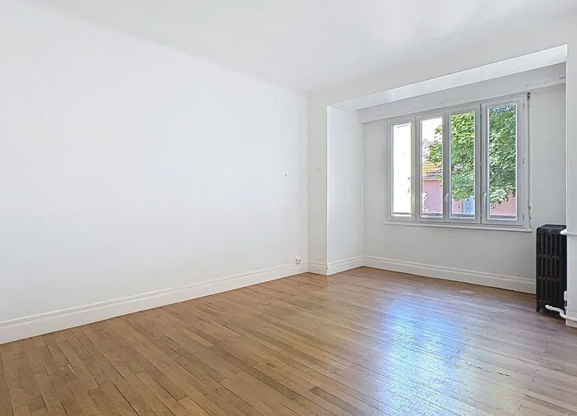 Appartement Avenue Thermale à Vichy