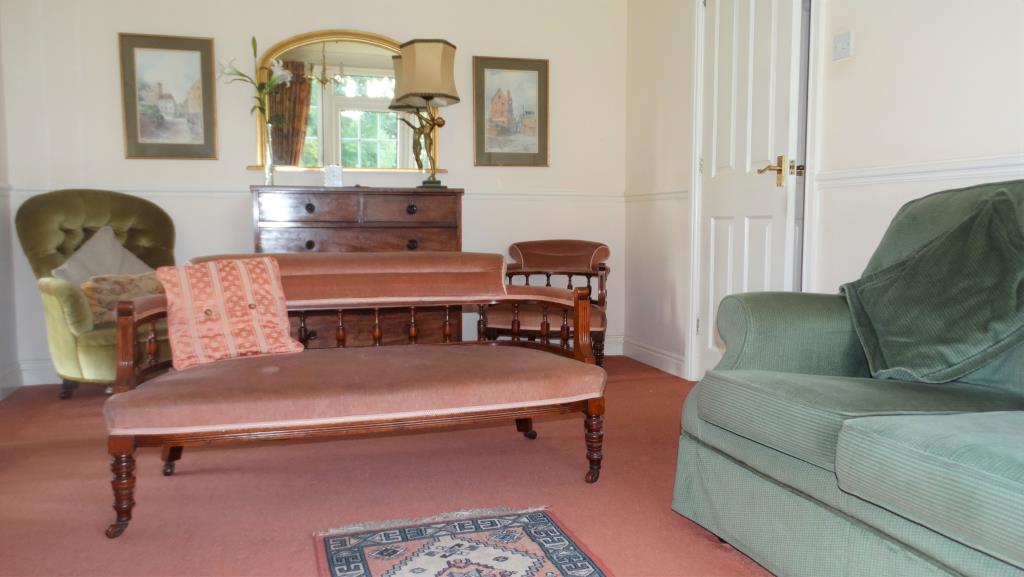 Flat Claremont Hill in Shrewsbury