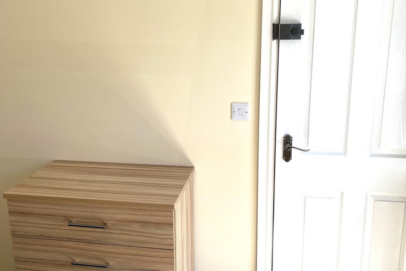 Room Aqua Place in Rugby