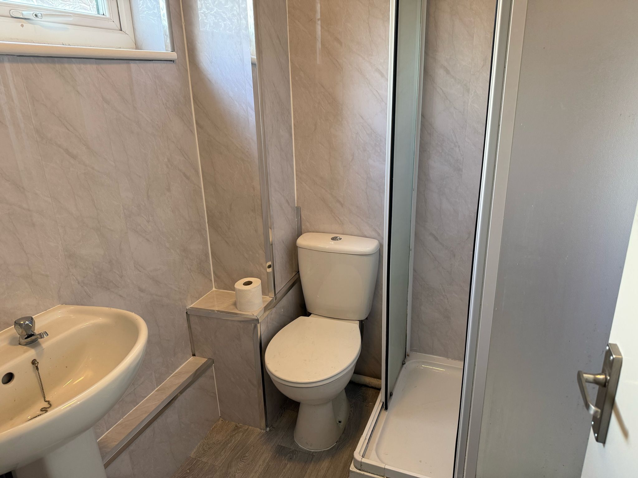 Flat Dove Close in Birchwood