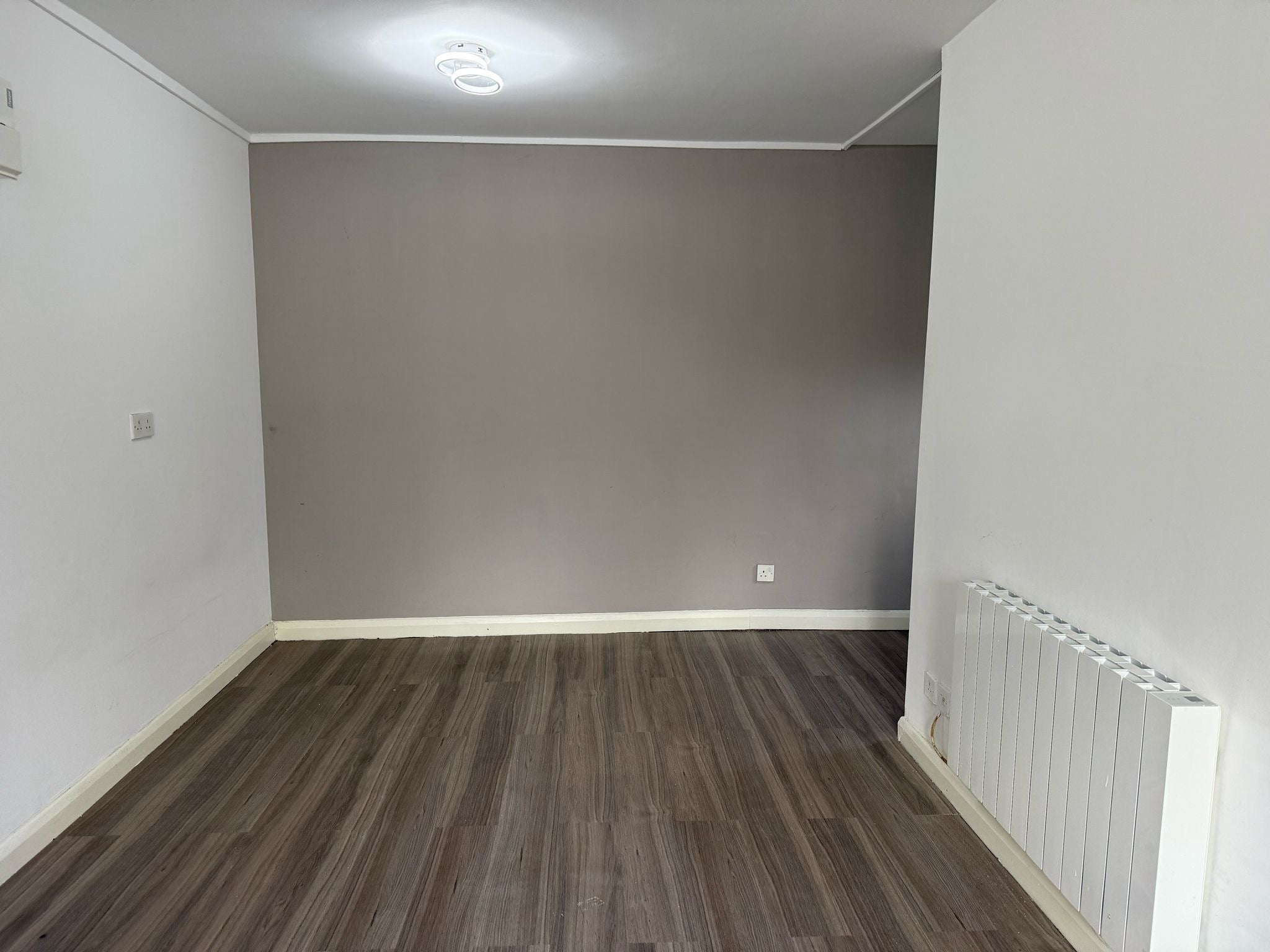 Flat Dove Close in Birchwood