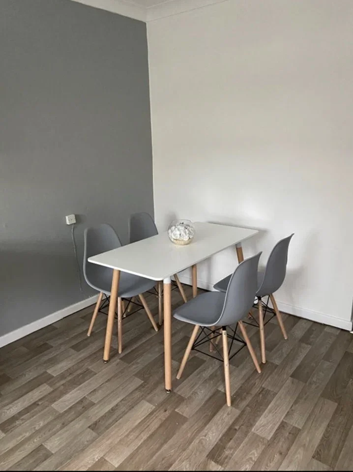 Room Dale Street in Milnrow