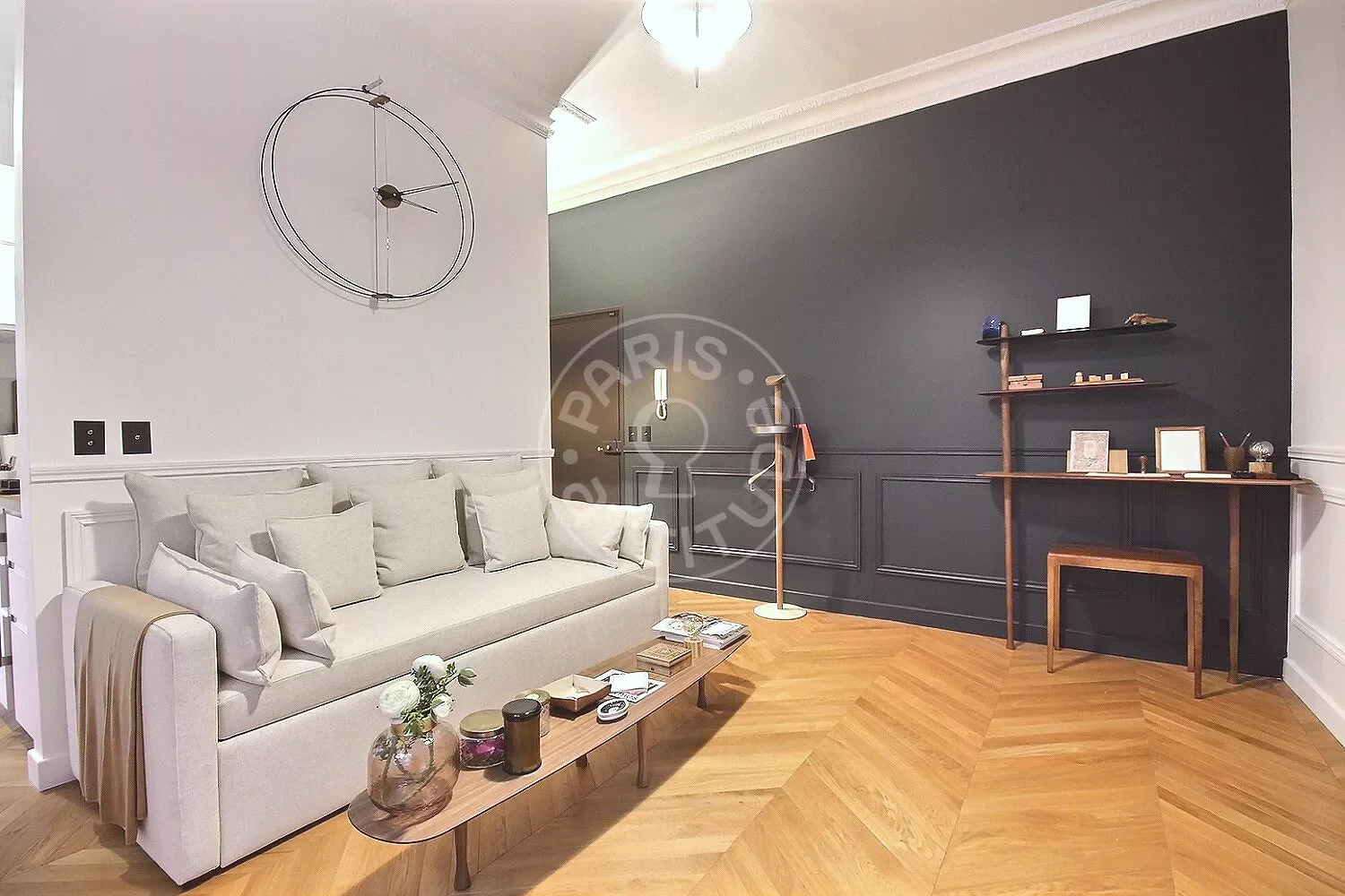 Appartement Rue Paul Baudry à Paris