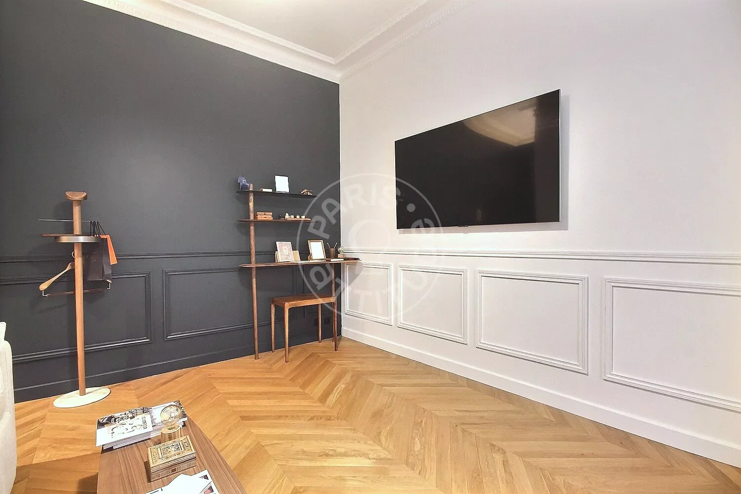 Appartement Rue Paul Baudry à Paris