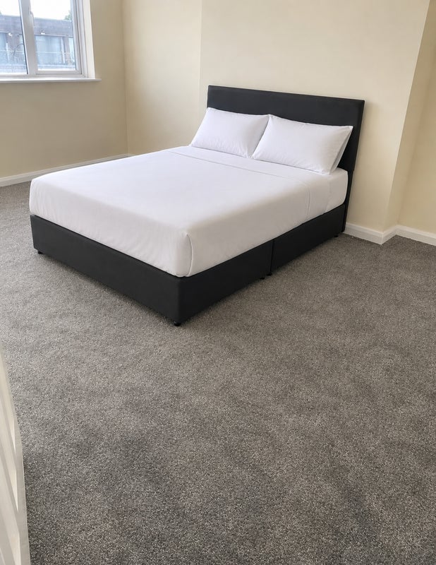 Room Lee High Road in Greater London