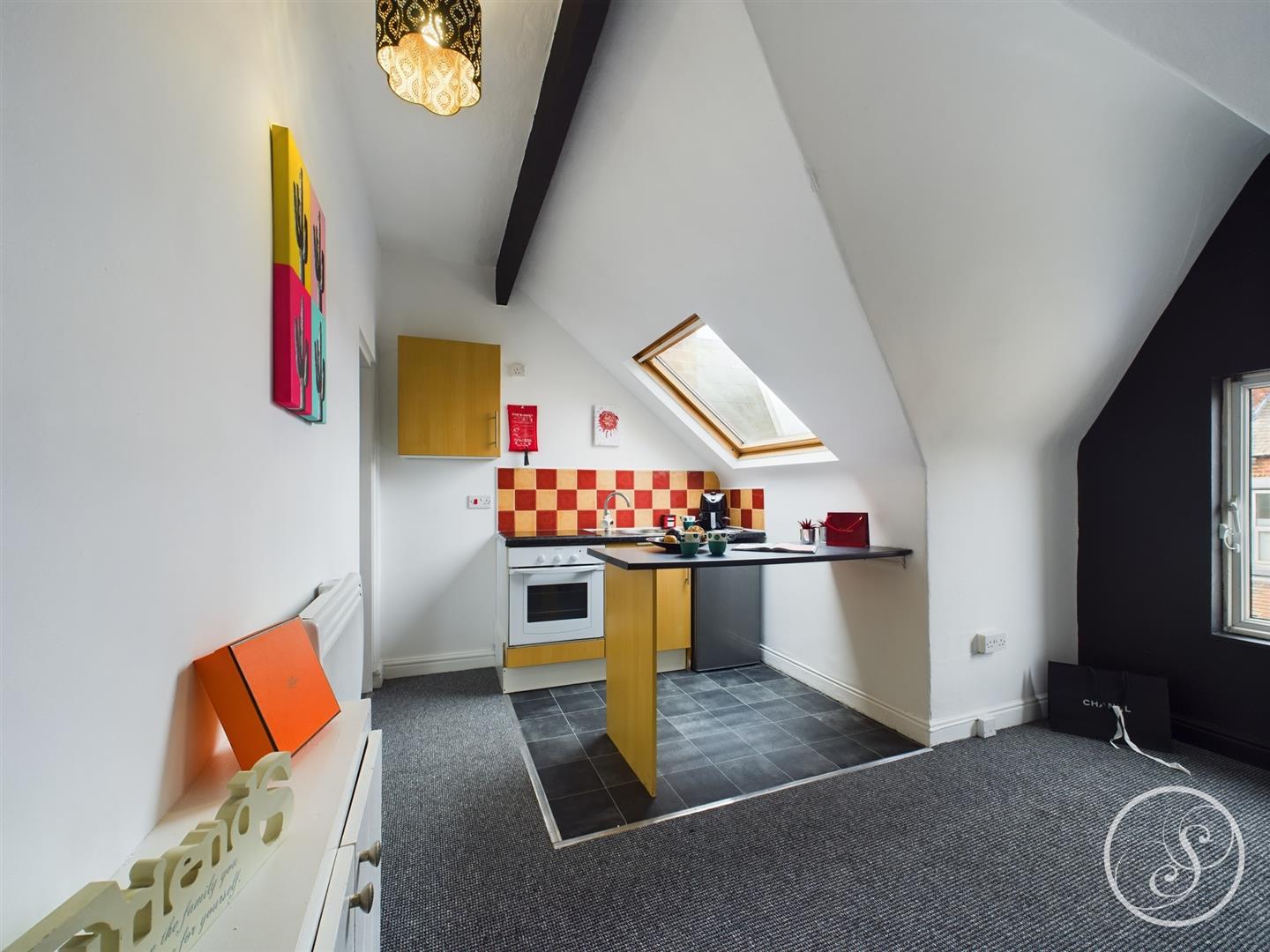 Flat Back Hillcrest View in Leeds