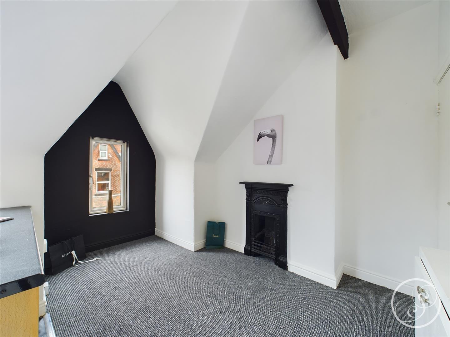 Flat Back Hillcrest View in Leeds