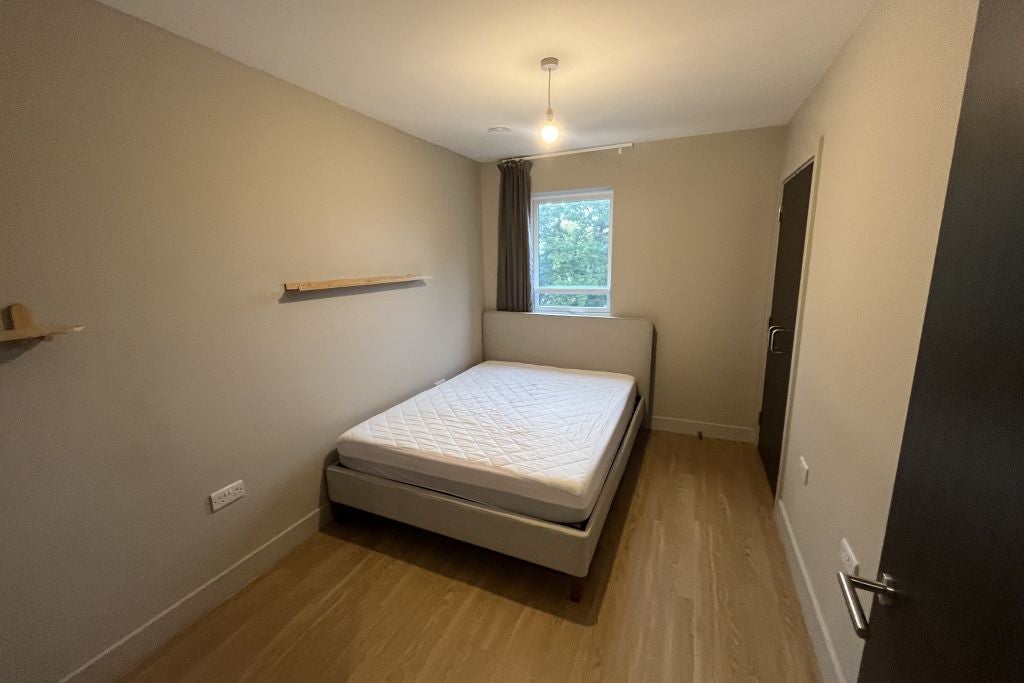 Flat Stratford Road in West Bridgford