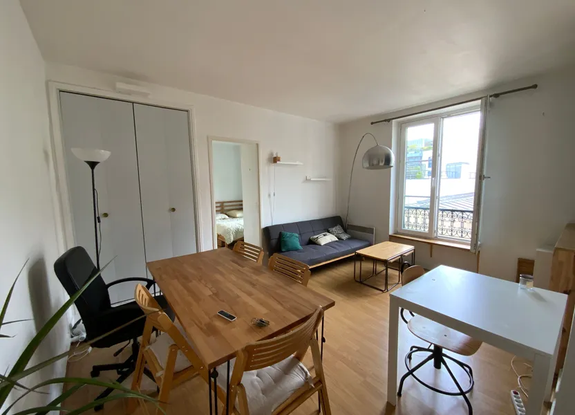 Appartement Rue du Chemin Vert à Paris