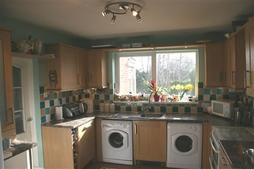 Room Cheyney Road in Chester