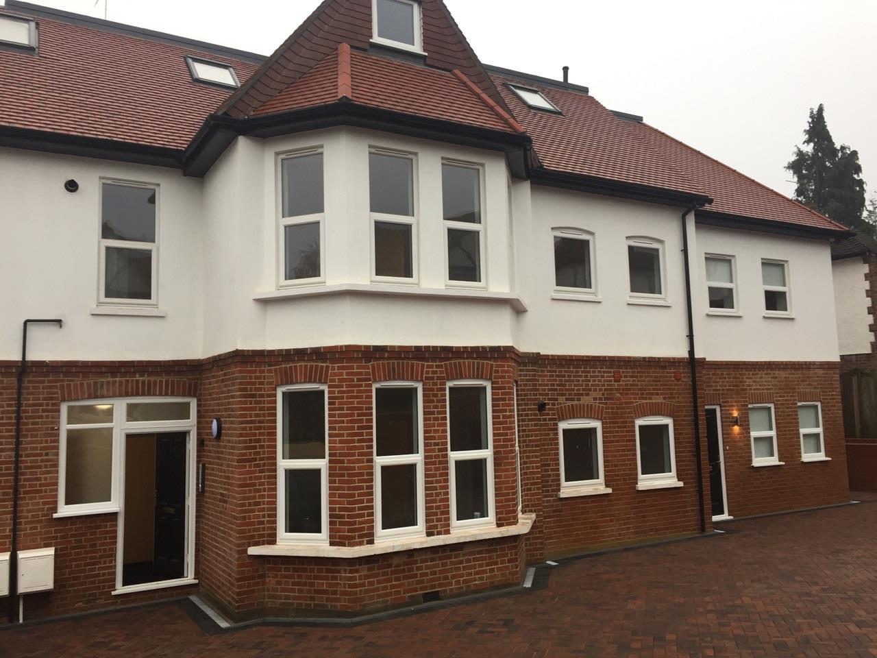Flat Foxley Hill Road in Greater London