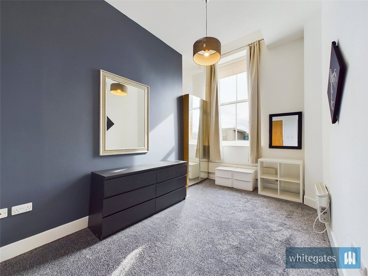Flat Peckover Street in Bradford