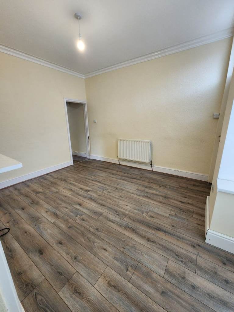 House Shenstone Road in Sandwell
