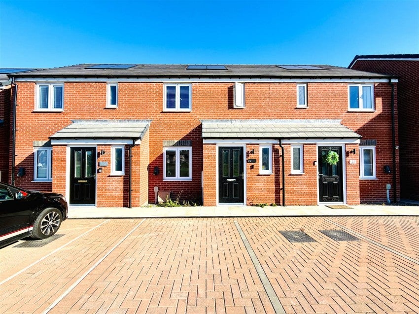 House Bracken Way in Selby