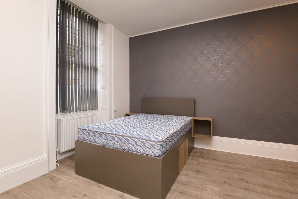Flat Leazes Terrace in Newcastle upon Tyne