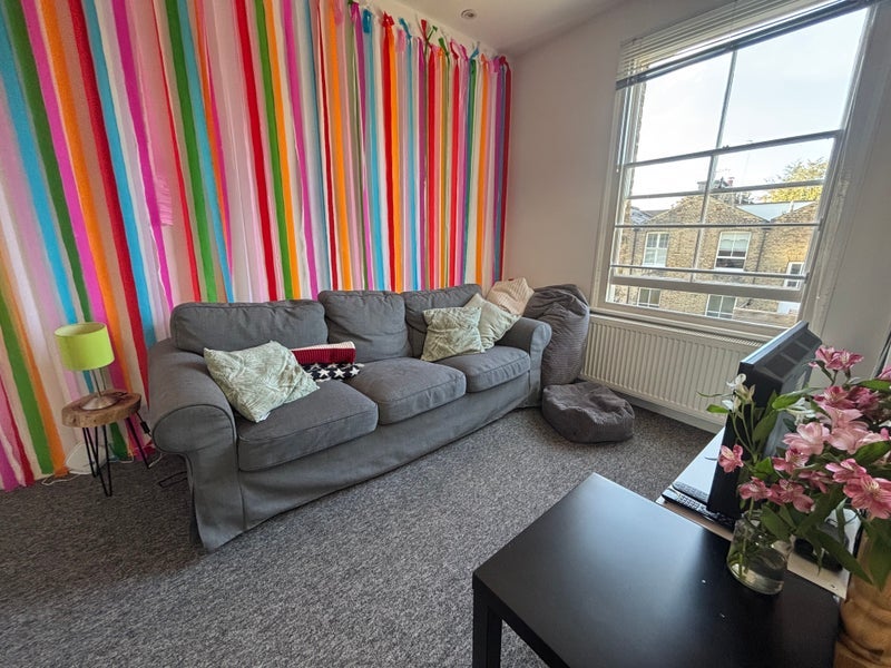 Flat Princess Street in Greater London