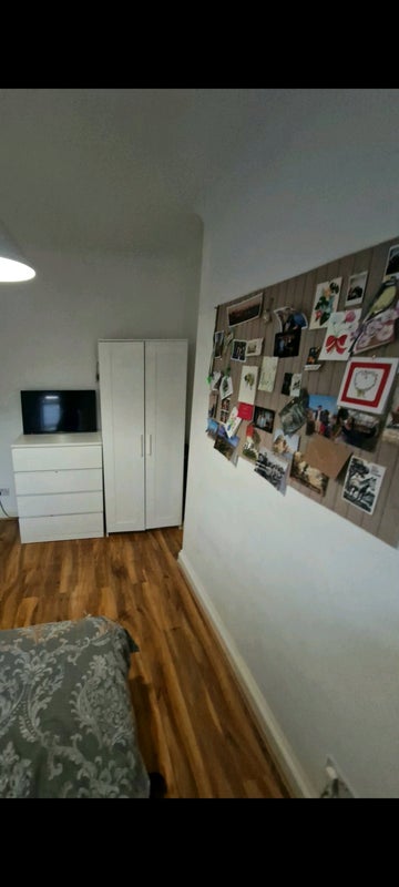 Room Hornsey Road in Greater London