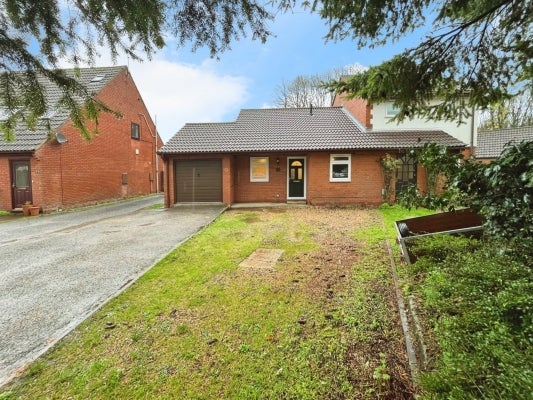 House Downside Close in Blandford Forum