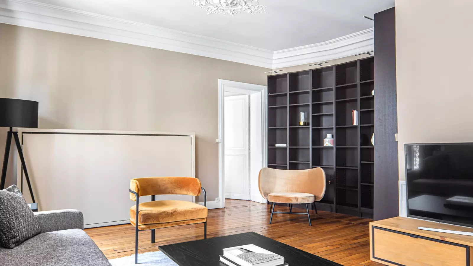 Flat Rue d'Arras in Paris