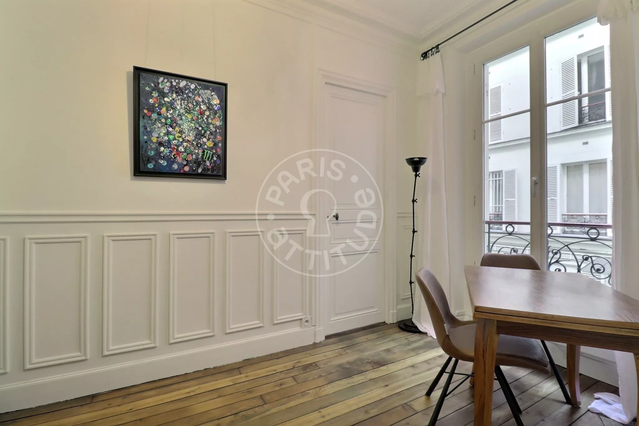 Appartement Rue Salneuve à Paris
