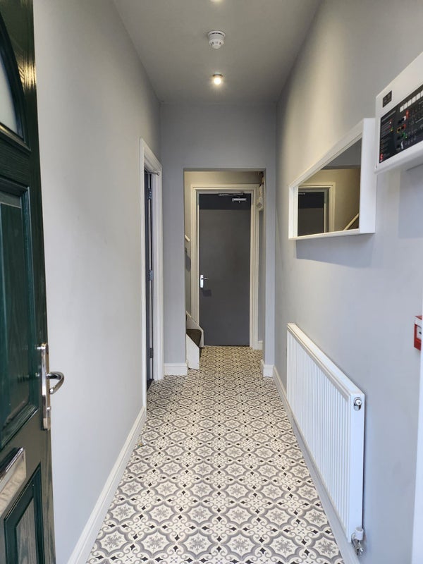 Room Newcastle Avenue in Bassetlaw