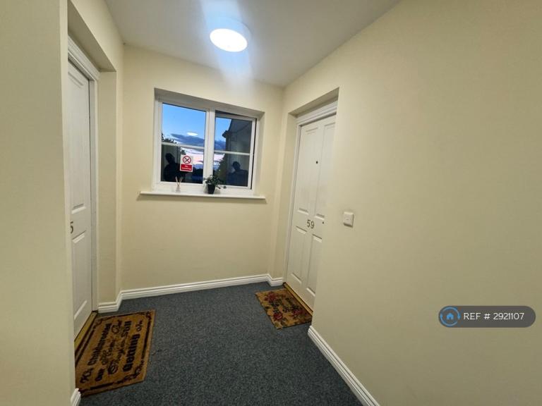 Flat Wavers Marston in Metropolitan Borough of Solihull