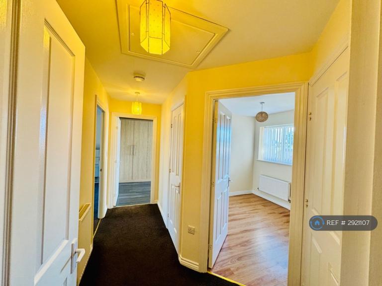 Flat Wavers Marston in Metropolitan Borough of Solihull