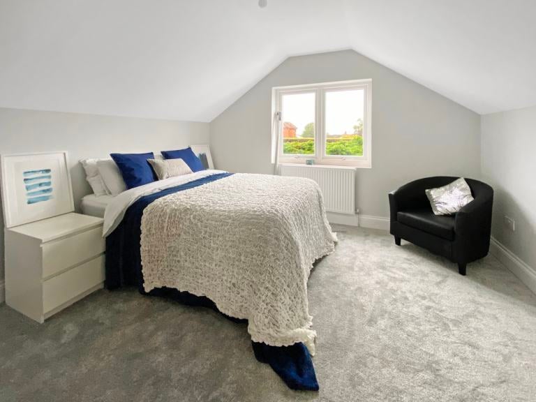 Room Greenfield Road in Cardiff