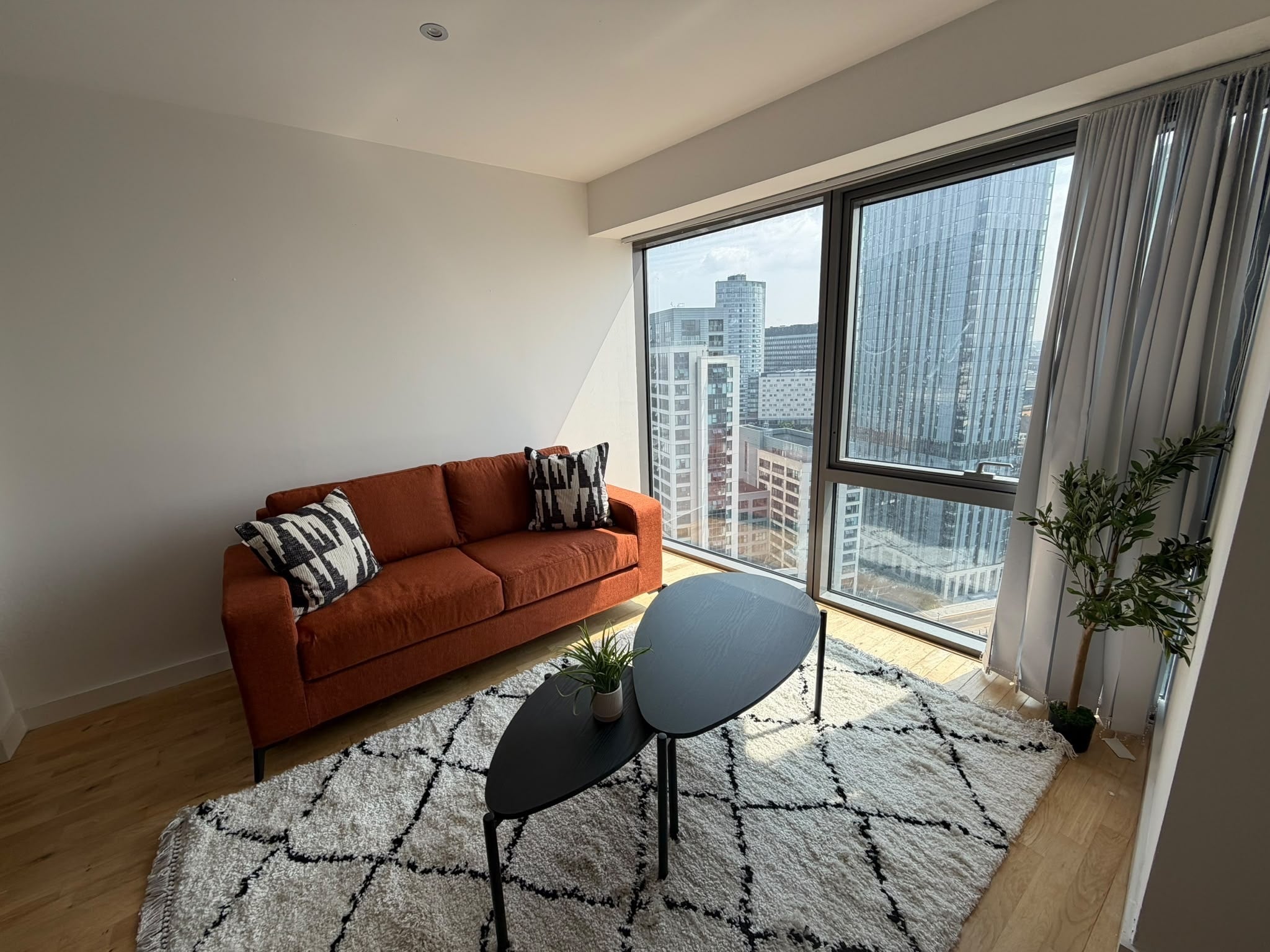 Flat William Jessop Way in Liverpool