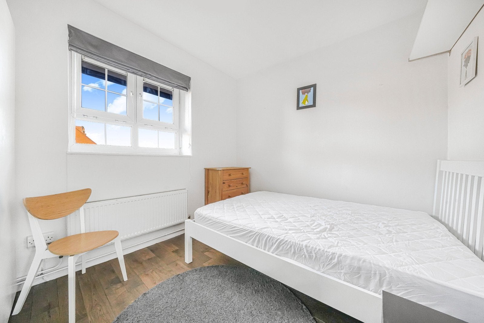 Flat Hurlock Street in Greater London