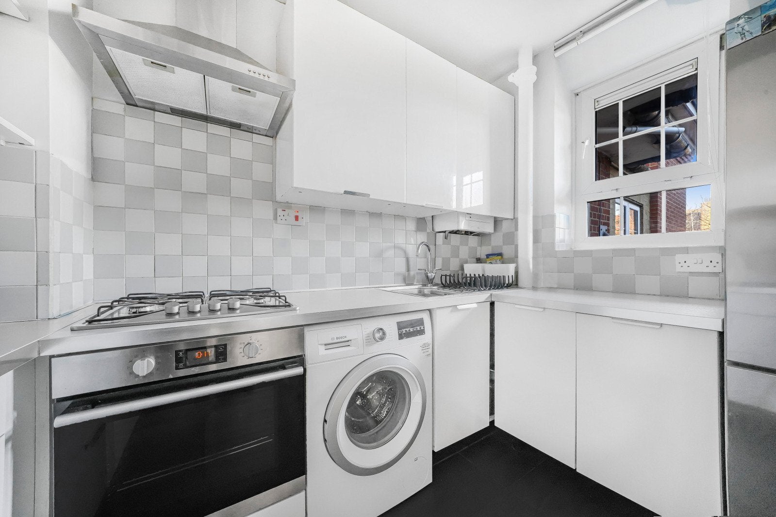Flat Hurlock Street in Greater London