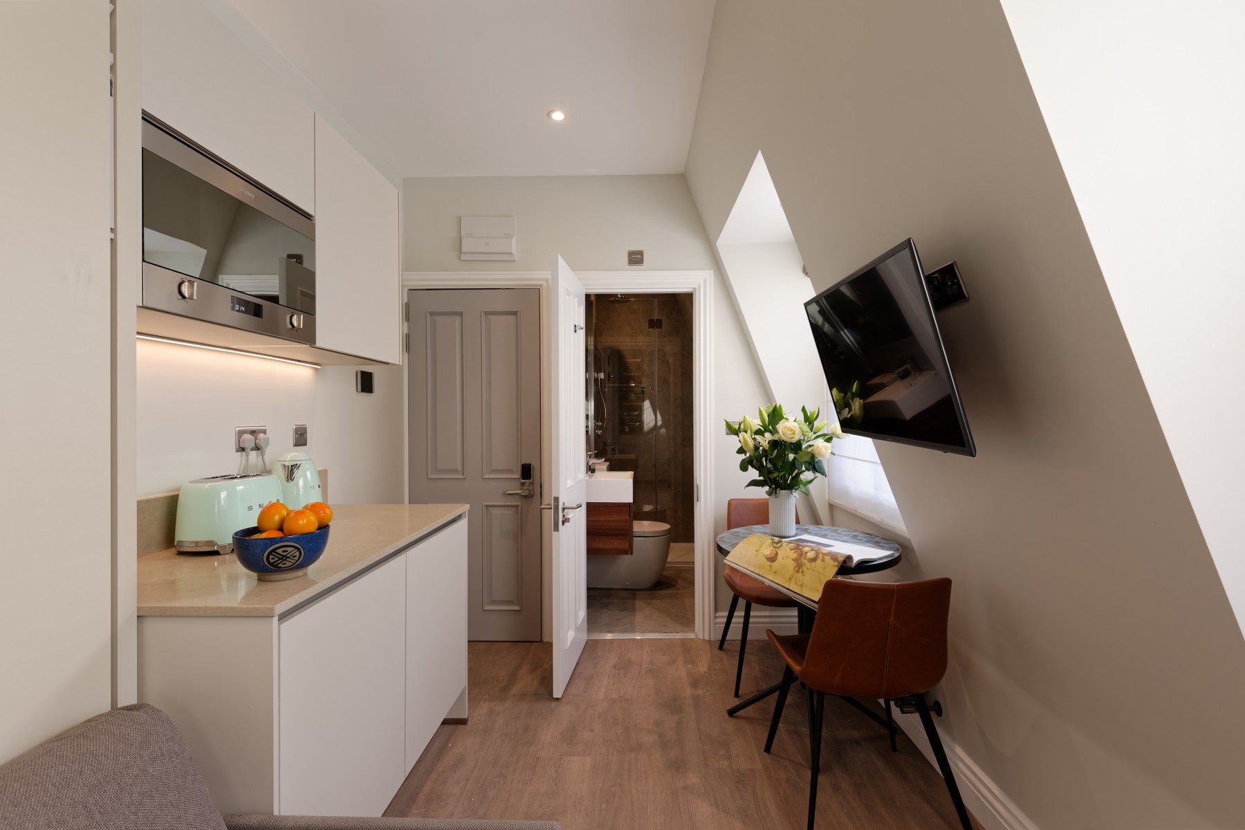 Flat Nottingham Place in London