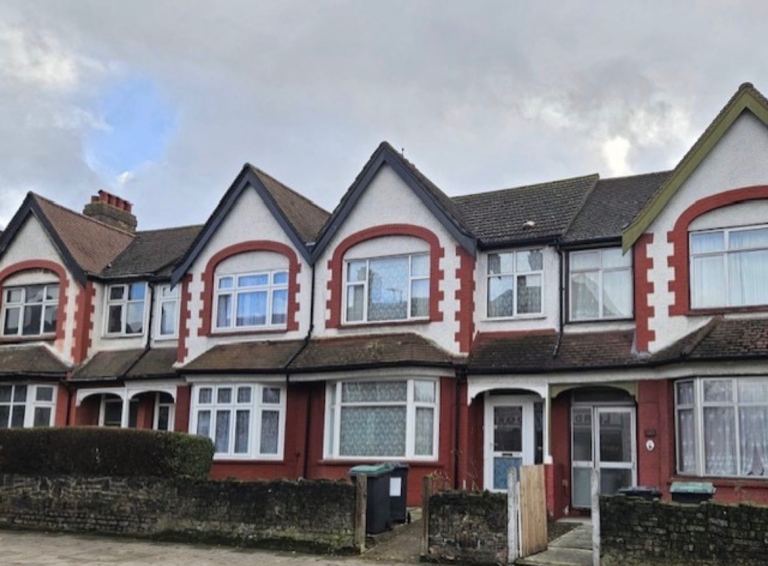 House Lordship Lane in Greater London