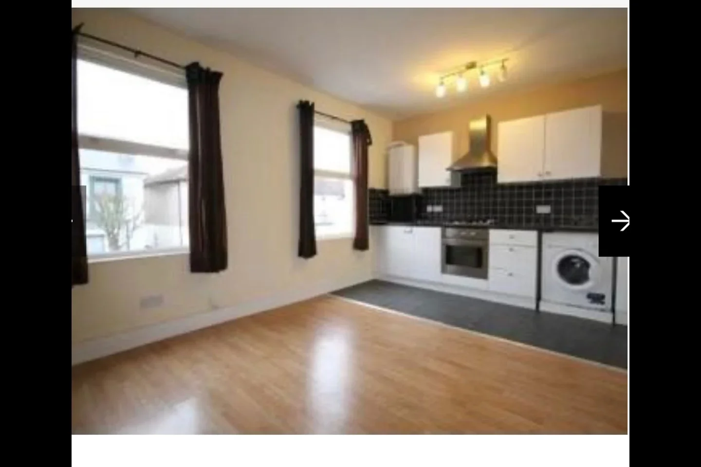 Flat Cobden Road in Greater London