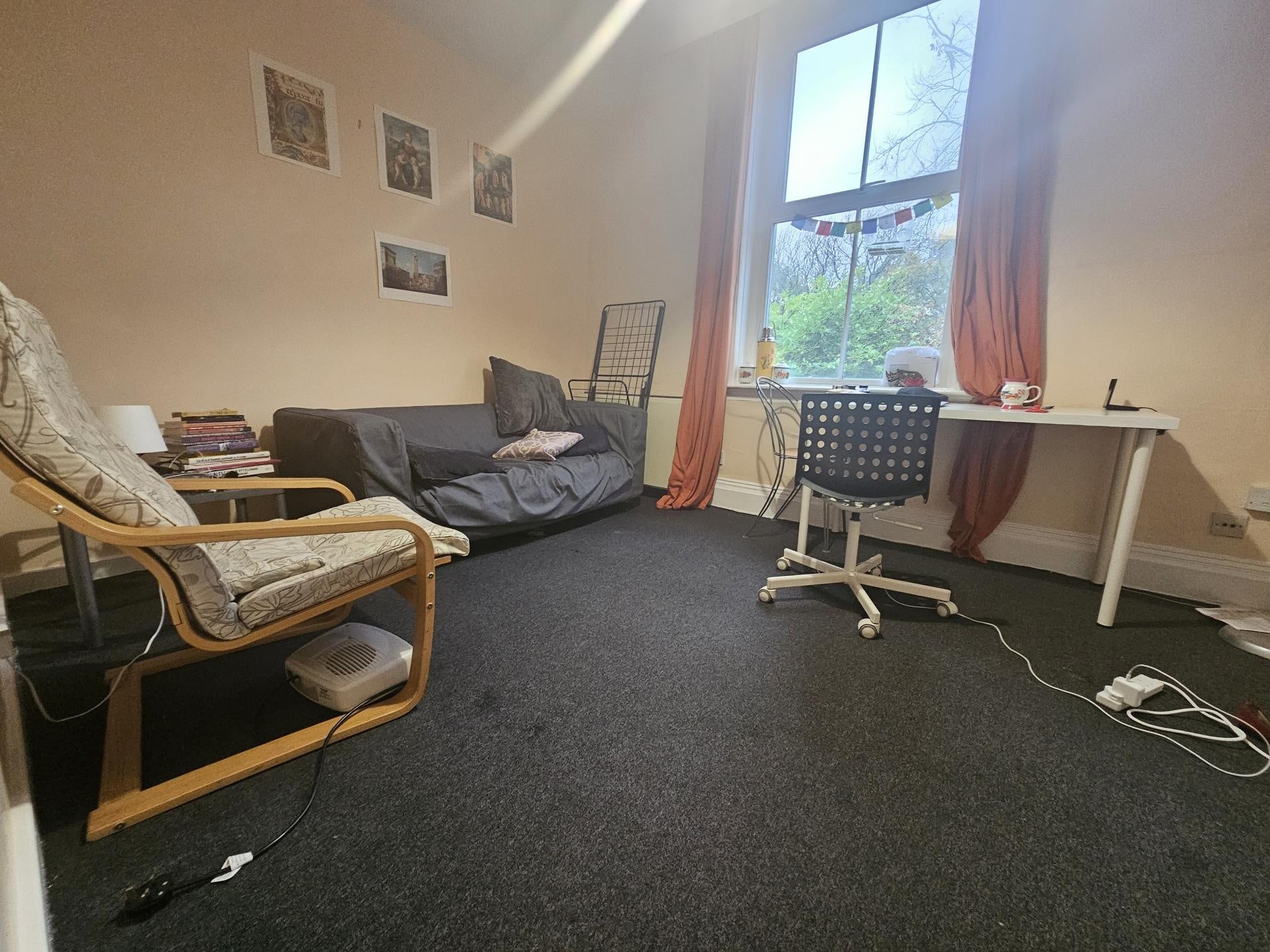 Flat Moorland Avenue in Leeds