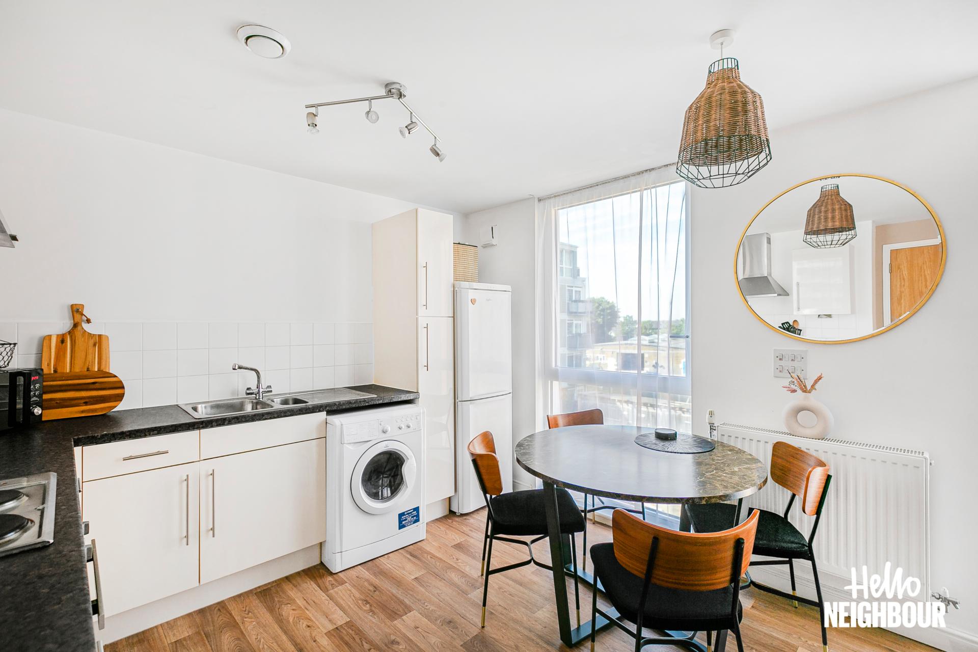 Flat Jasper Avenue in Greater London