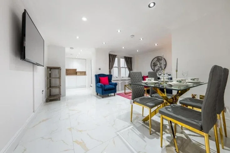 Flat Westbourne Terrace in City of Westminster
