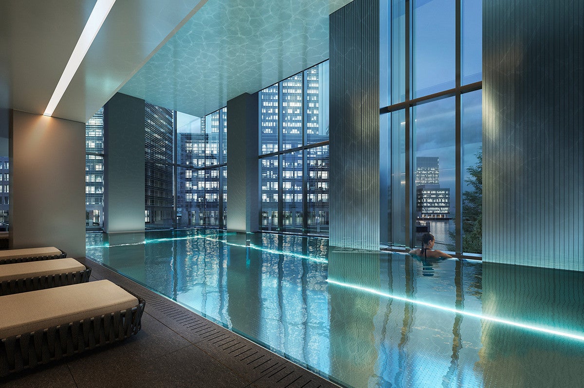 Flat South Quay Plaza in London