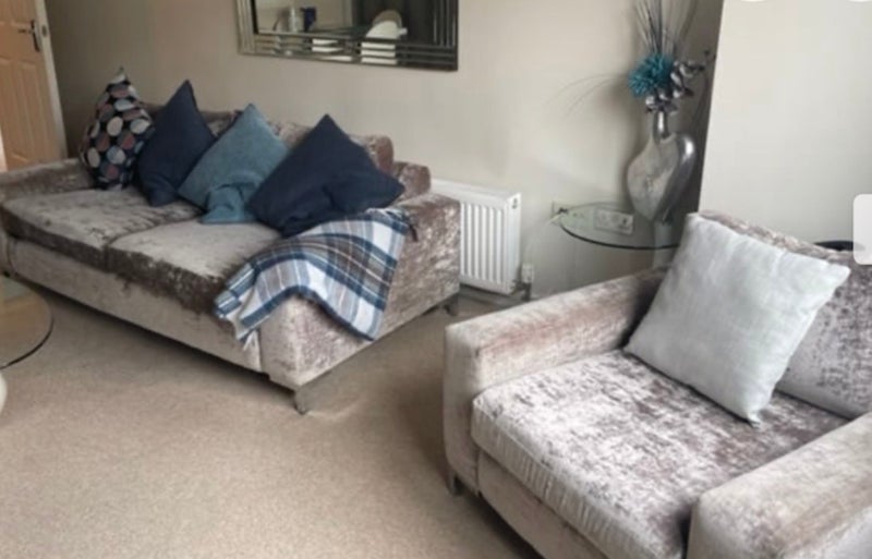 Flat Whitehouse Gardens in Newtongrange
