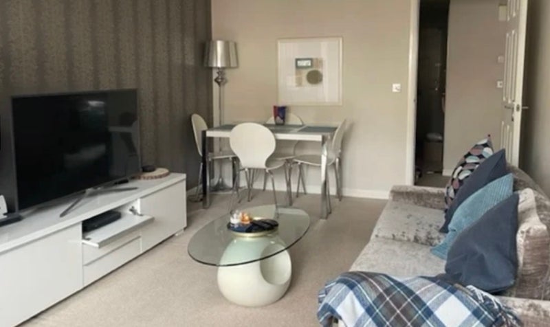 Flat Whitehouse Gardens in Newtongrange