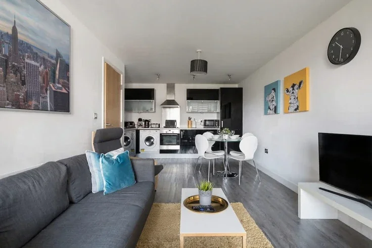 Flat Witan Gate in Milton Keynes