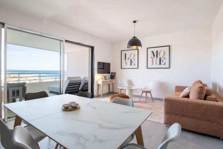 Appartement Avenue des Élysées à Valras-Plage