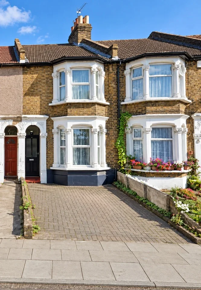House Nags Head Road in Greater London