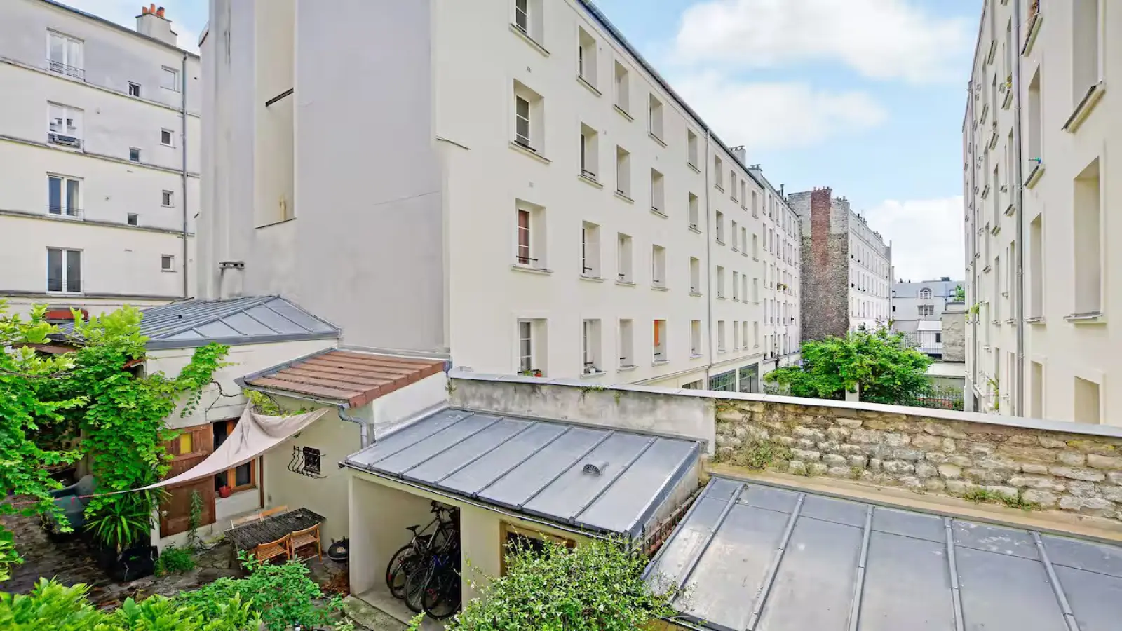 Appartement Rue Sainte-Marthe à Paris