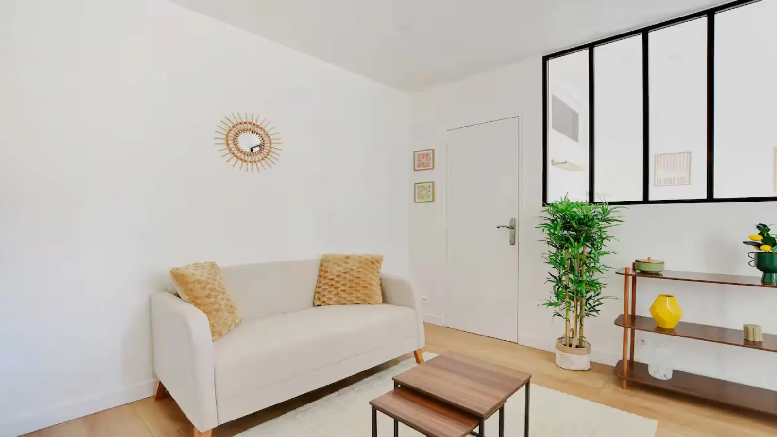 Appartement Rue Sainte-Marthe à Paris