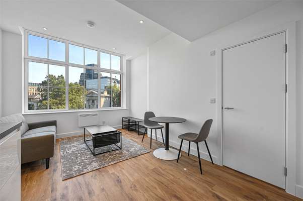 Flat West Smithfield in City of London