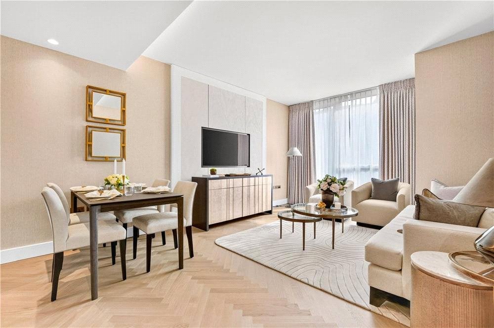 Flat Knightsbridge Green in City of Westminster