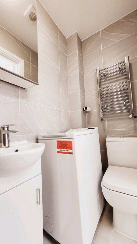 Room Moordown in Greater London