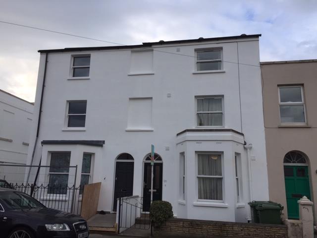 Room Gloucester Place in Cheltenham